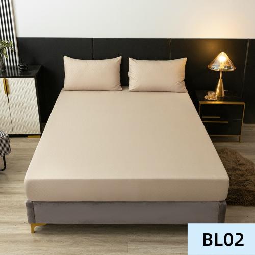 3 in 1 Bedsheet Set Single Size  1x flat sheet , 2x pillow case